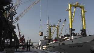 В Приморье через причалы Росрыболовства перегружено 439 тысяч тонн дальневосточной рыбы