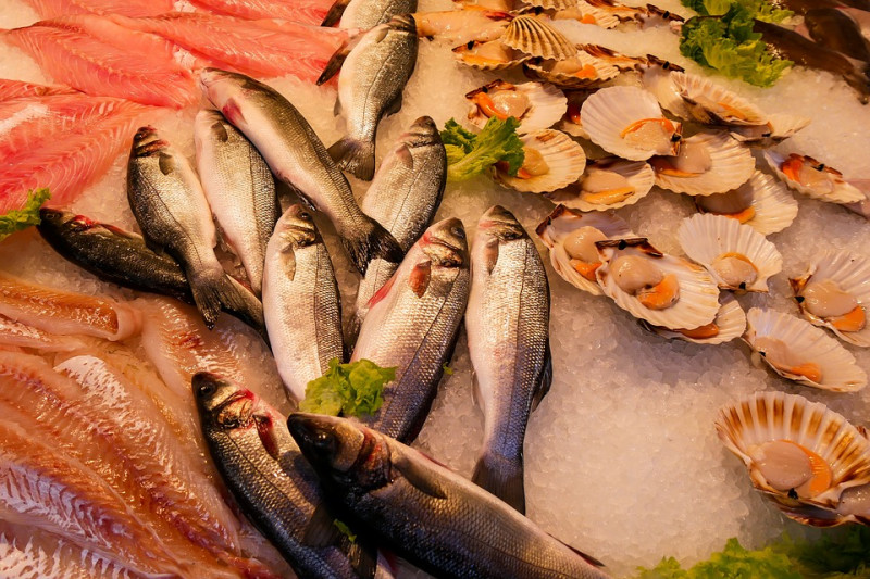 По итогам 9 месяцев 2019 года экспорт российской рыбной продукции снизился в натуральном выражении и вырос в денежном